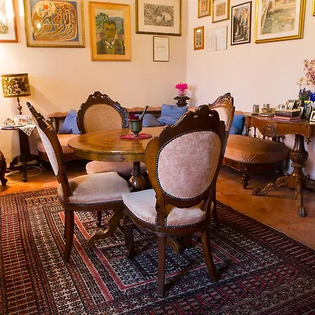 Bed & Breakfast Pleris