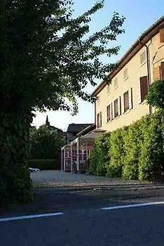 Pleris Bed & Breakfast